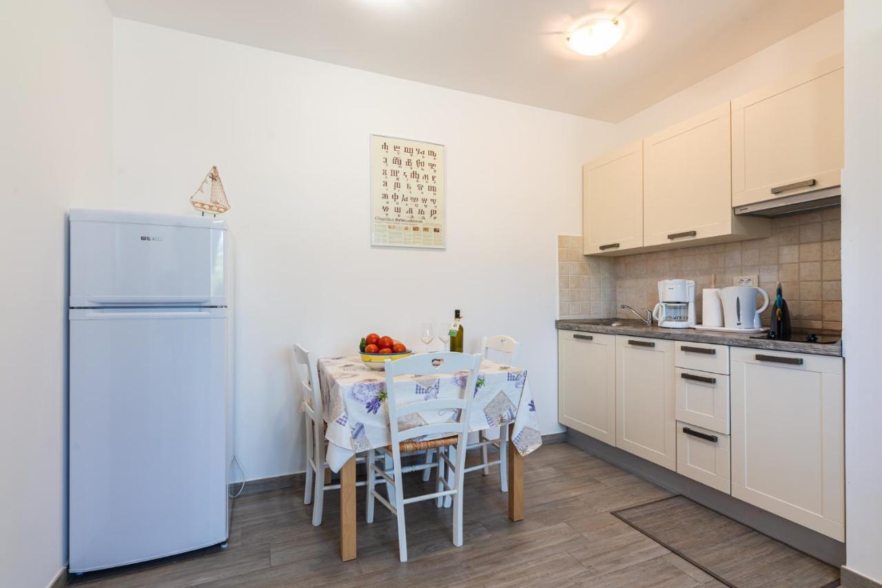 Apartments Garden Baška Zewnętrze zdjęcie