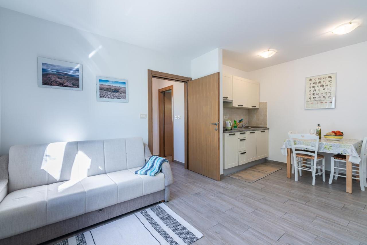 Apartments Garden Baška Zewnętrze zdjęcie